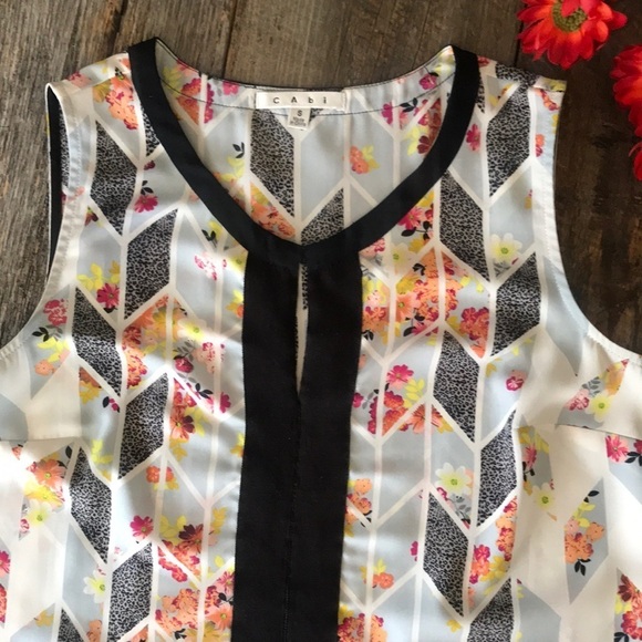 CAbi Grosgrain Floral Geometric Sleeveless Size S - Picture 7 of 11